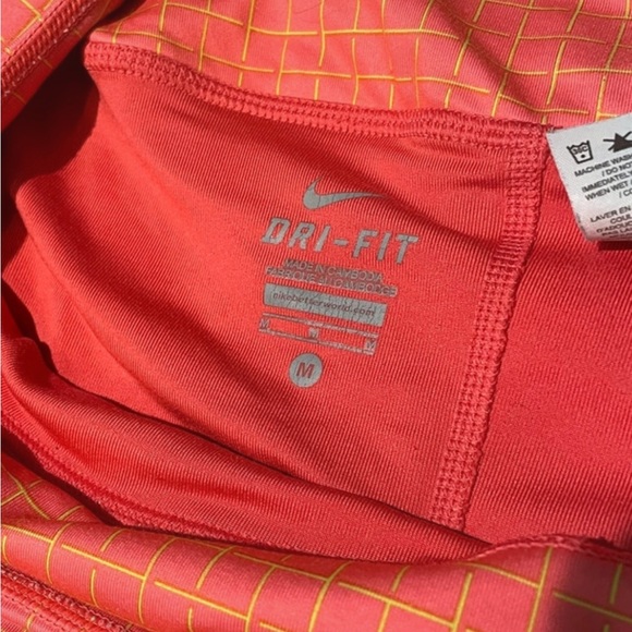 Nike Shorts - Picture 4 of 4